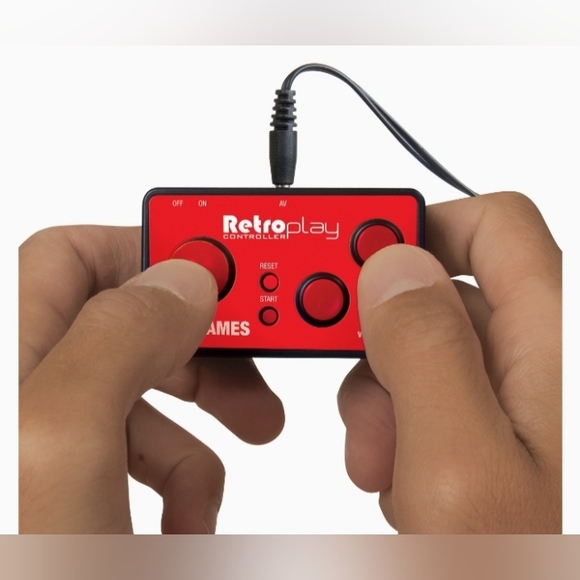 NWT Electronic "MY ARCADE" Plug N Play 200 Built in Video Games - Picture 3 of 7